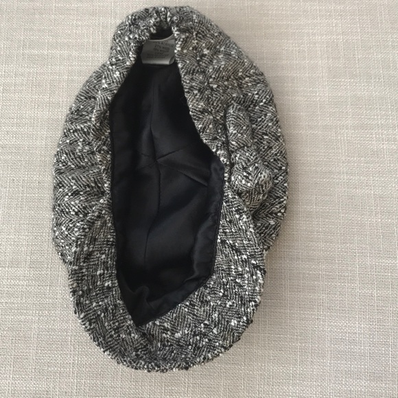 Talbots Gray Kid’s Hat - Picture 3 of 4
